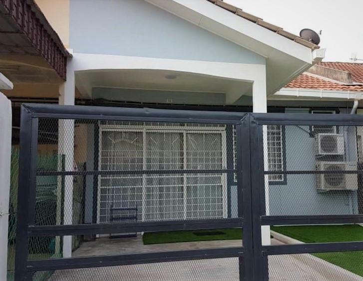 The Serene Homestay, Port Dickson Exterior photo